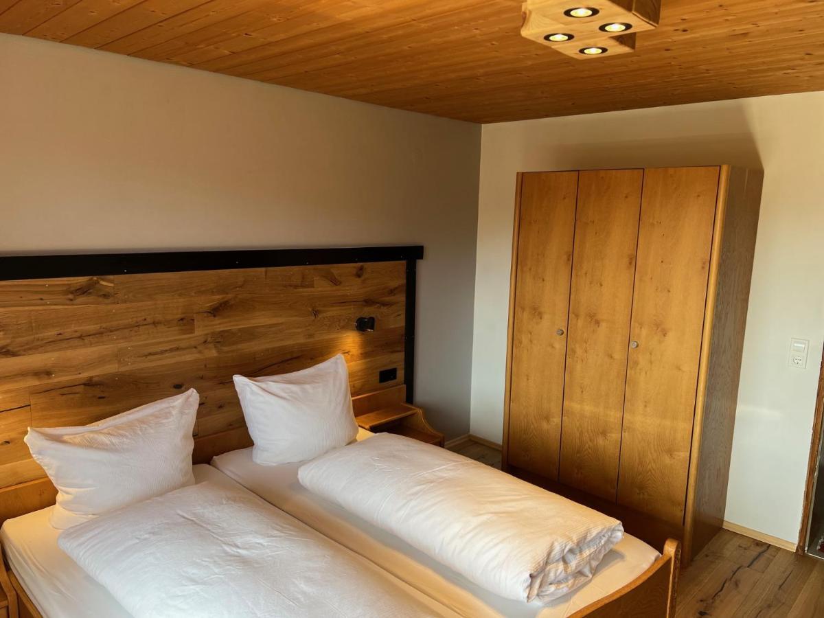 Boutique Hotel And Apartments Pension Sternen Todtmoos Extérieur photo