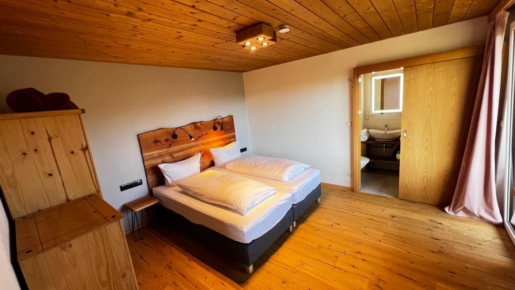 Boutique Hotel And Apartments Pension Sternen Todtmoos Extérieur photo